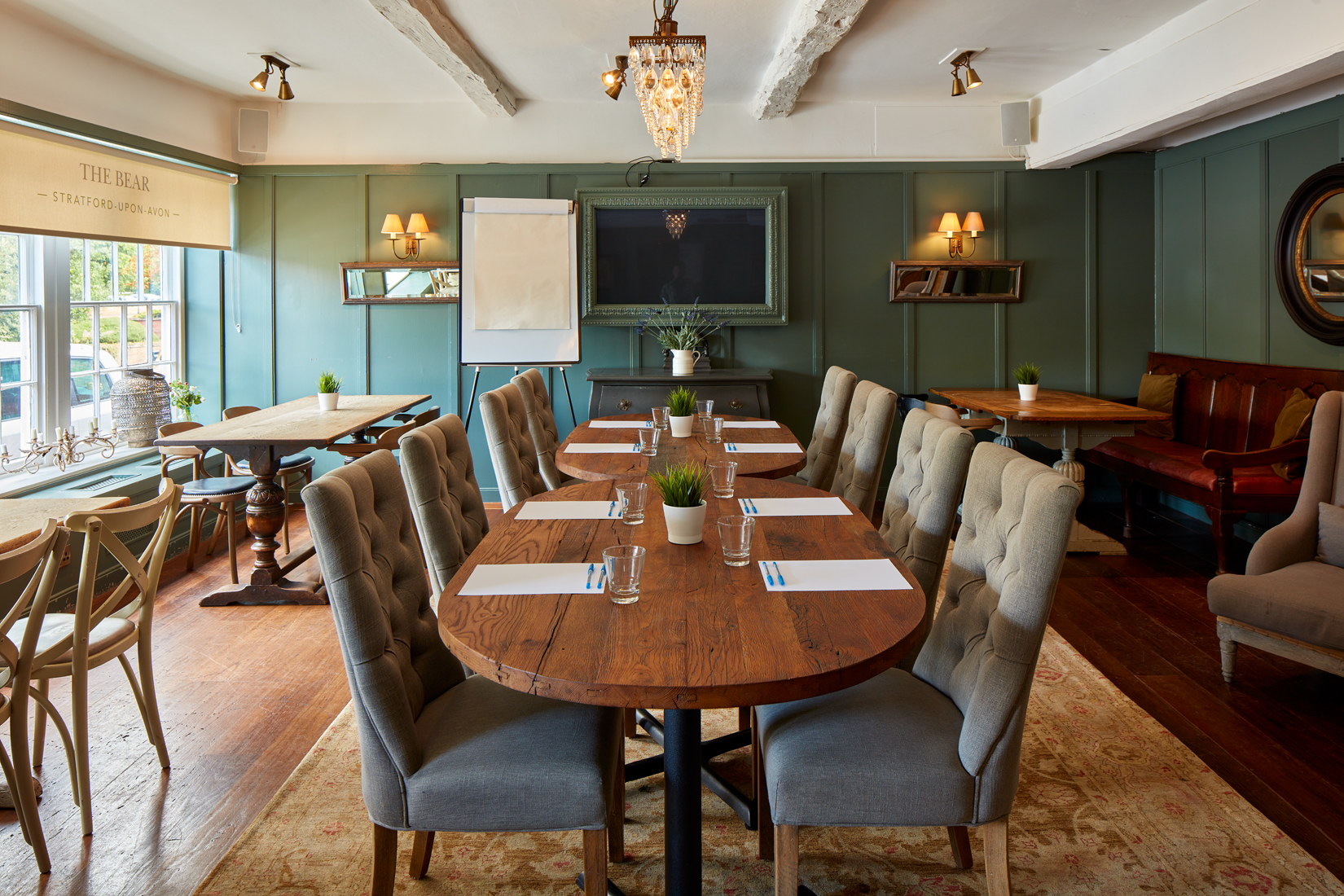 Clopton Room at Bistrot Pierre: stylish meeting space for workshops and corporate events.