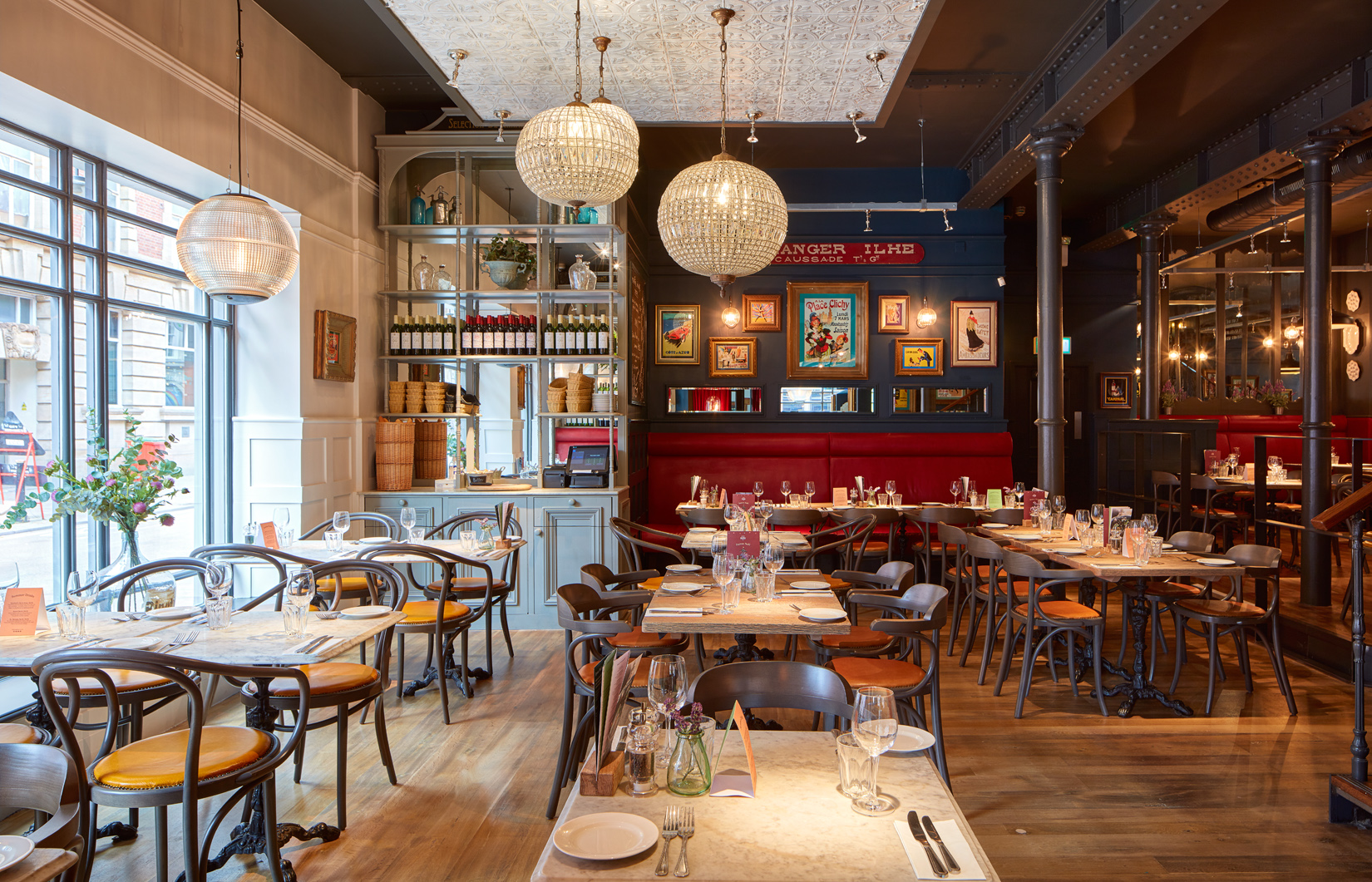 Stylish Bistrot Pierre Leicester interior, perfect for intimate gatherings and corporate events.