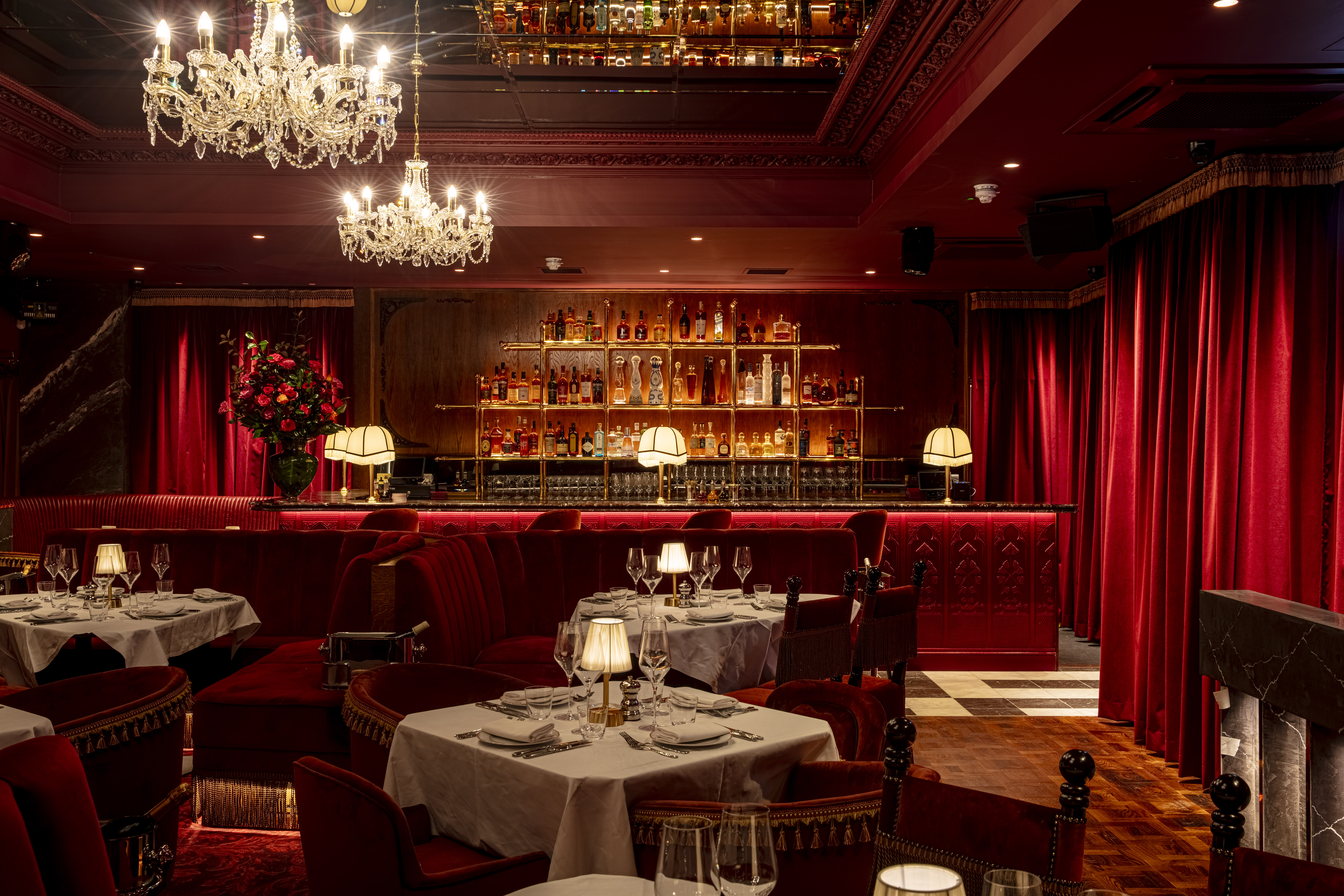 Mistress of Mayfair Rst - cfxthmdnj2t.jpg