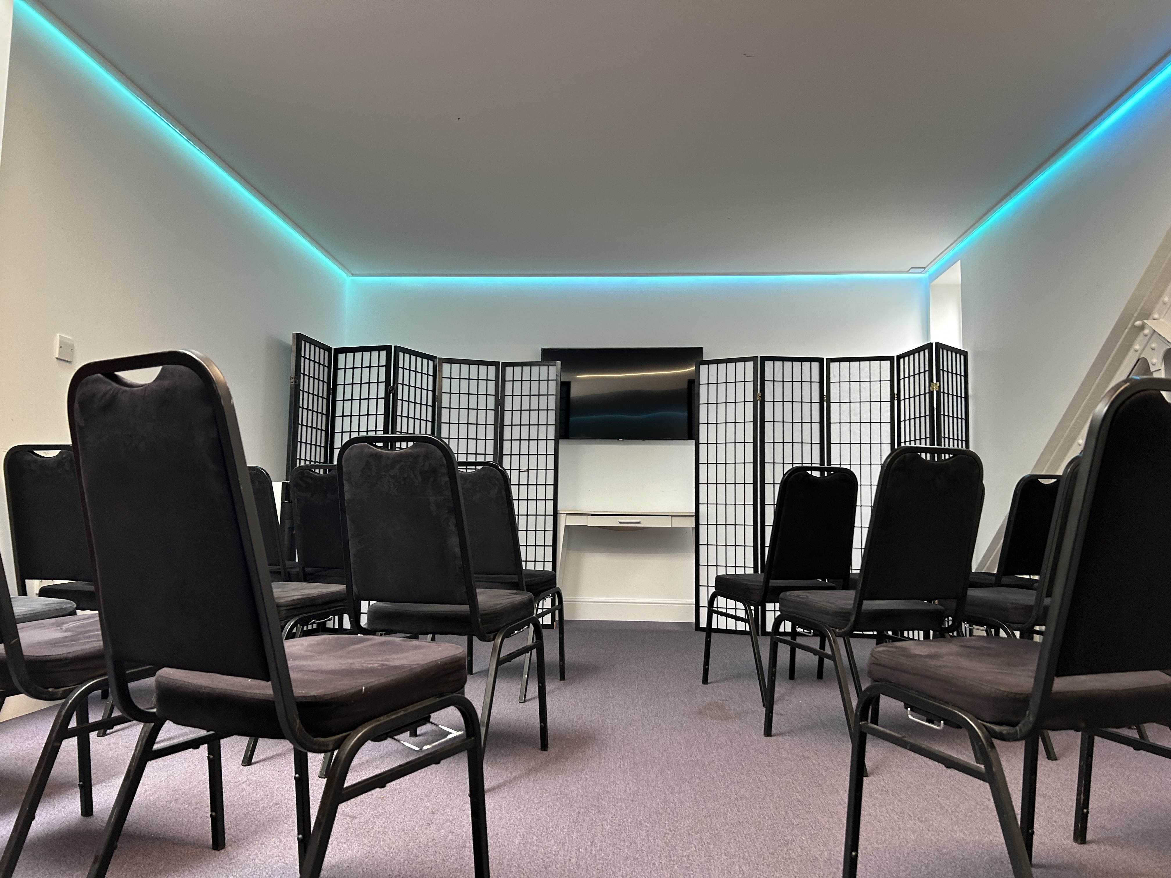 The B.L.E.W. Room - tuc2nctgs15.jpg