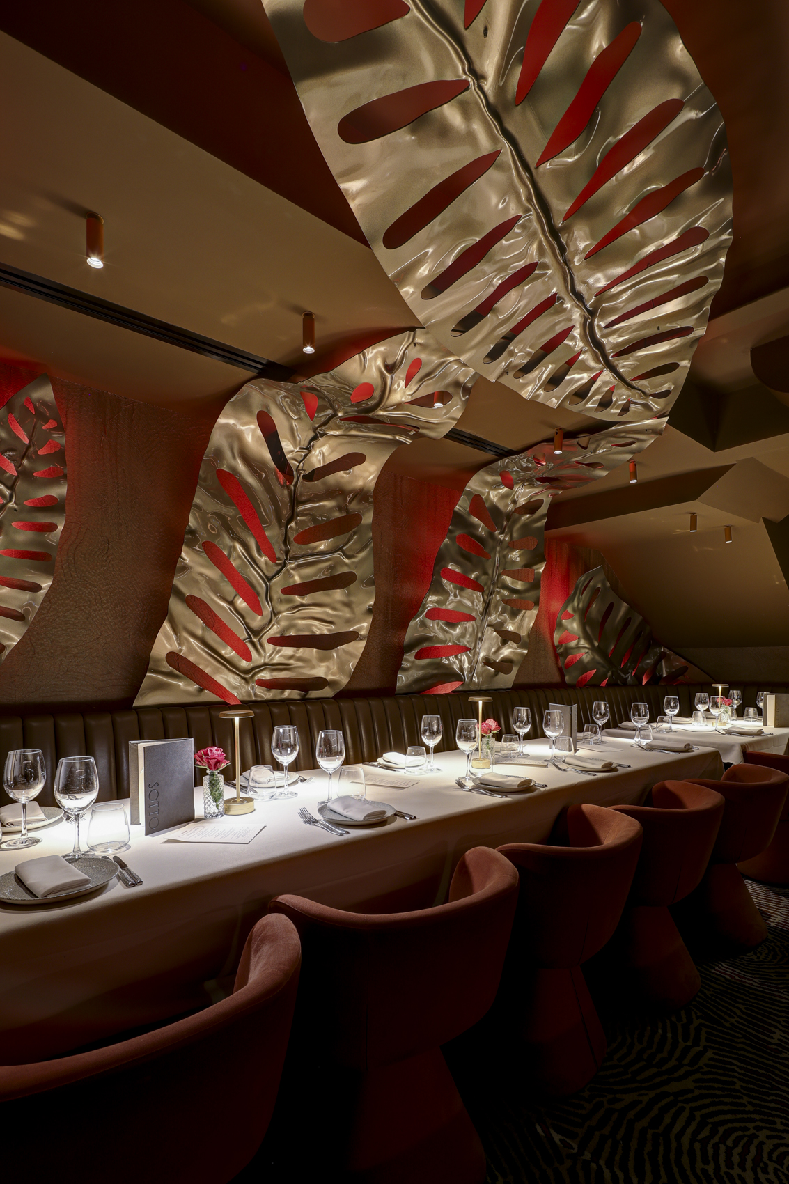 Private Dining Room - ydxpihogurl.jpg