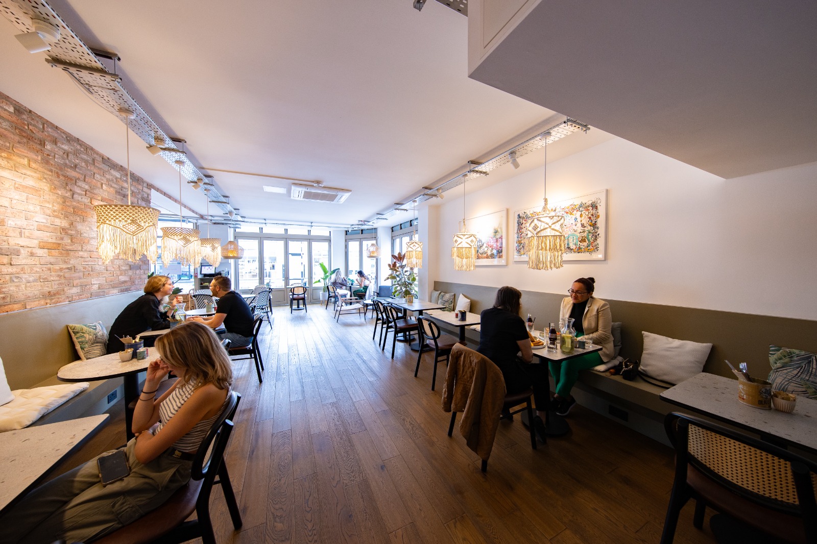 Brags and Brams - dklmu0roko5.jpg