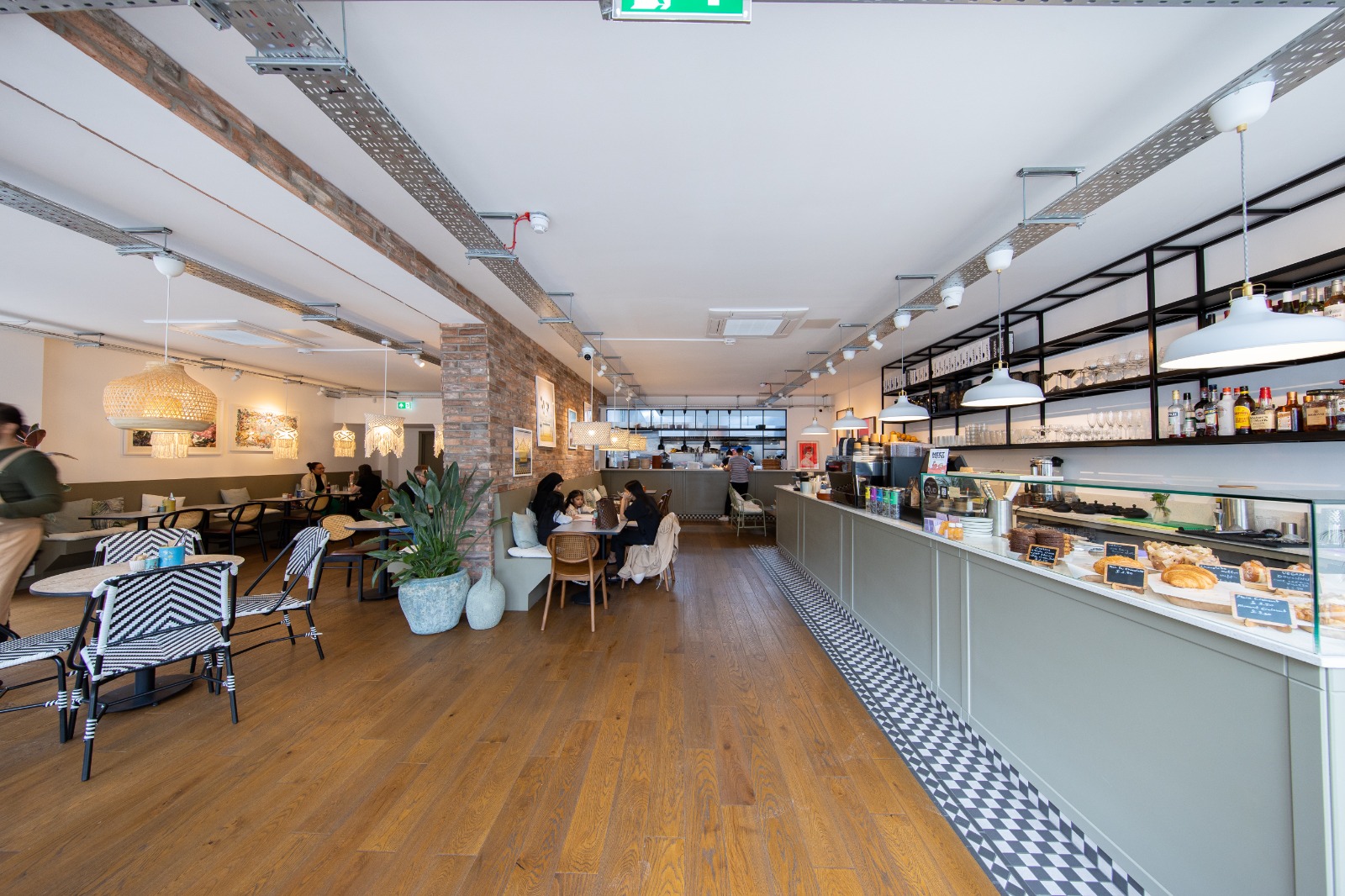 Brags and Brams - vpunjpxfswo.jpg