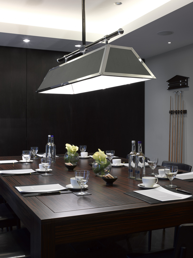 Solo - r2u0khtsz3u.jpg