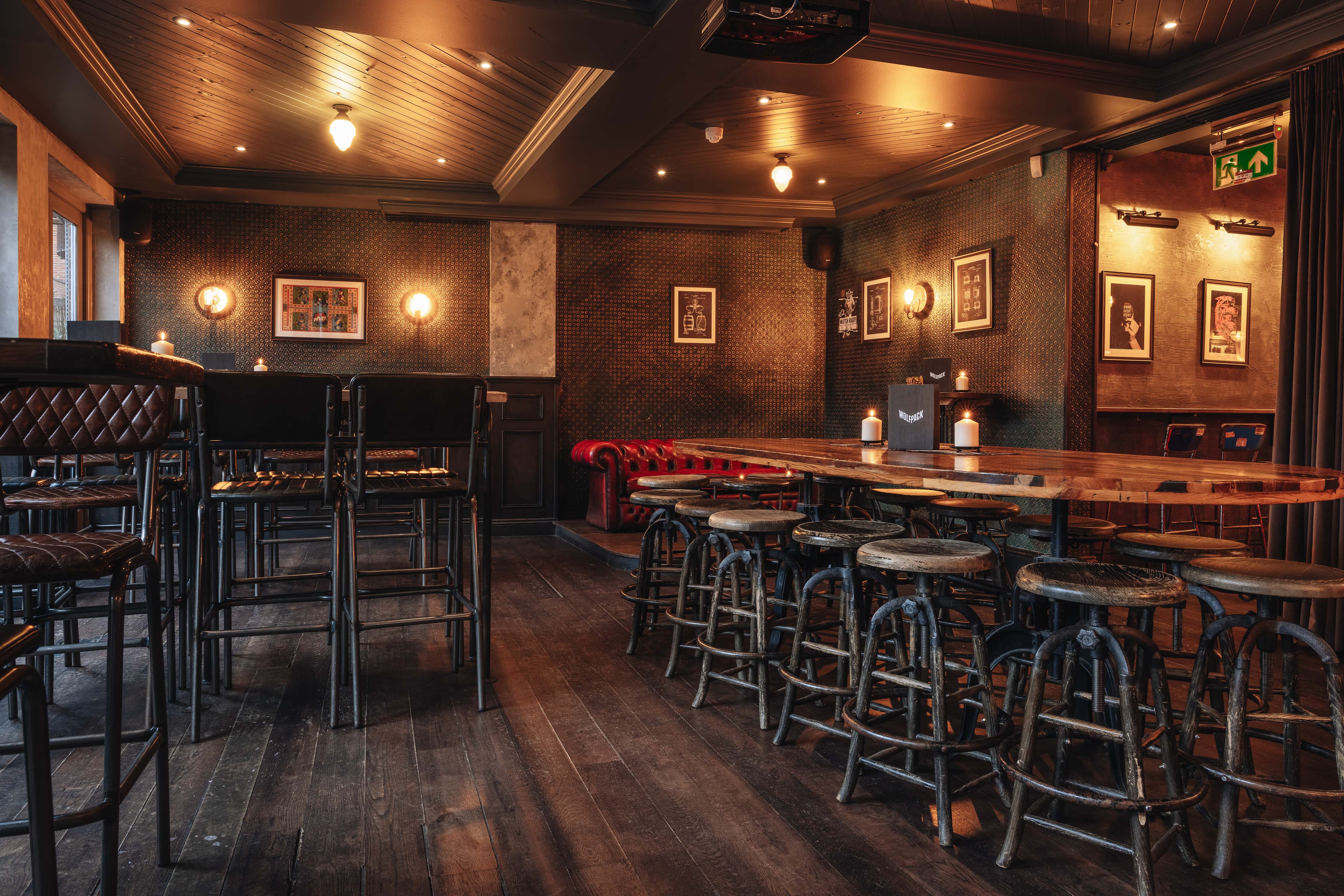 Stylish venue hire in West Hampstead, perfect for networking and intimate gatherings.