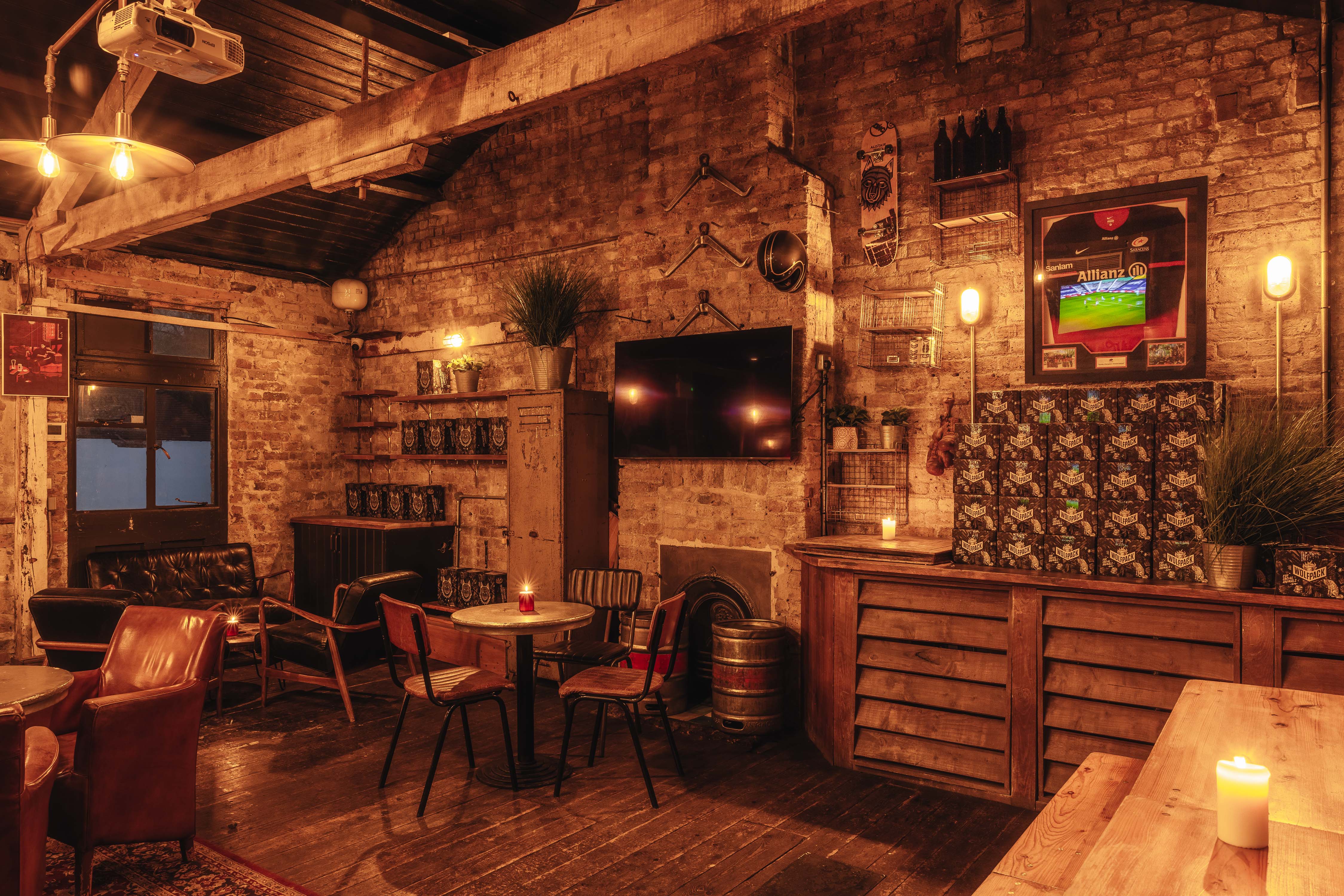 Cozy rustic venue hire in Wolfpack Queens Park for events and meetings.