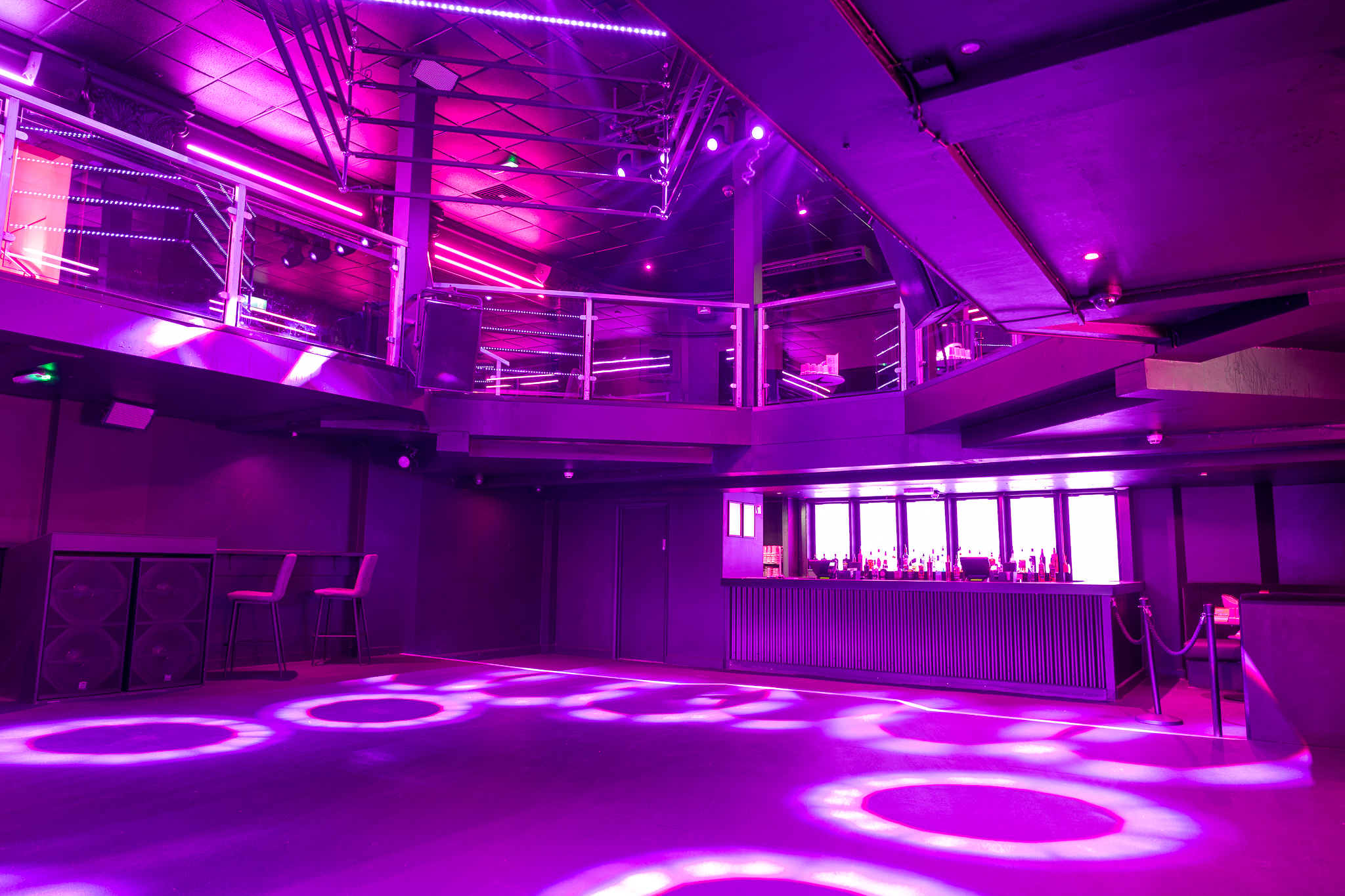 ROOM 1 - m132ytyurvz.jpg