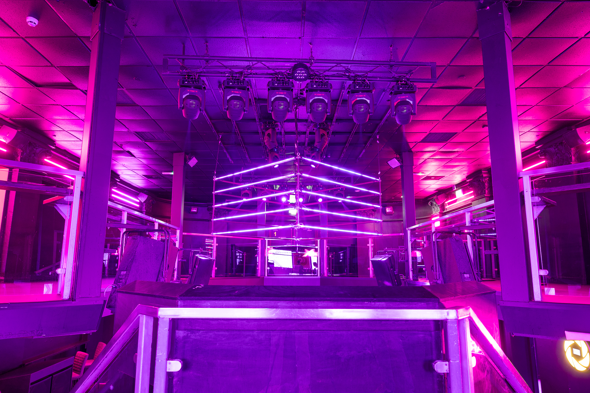 ROOM 1 - ppoqrrtzu1p.jpg