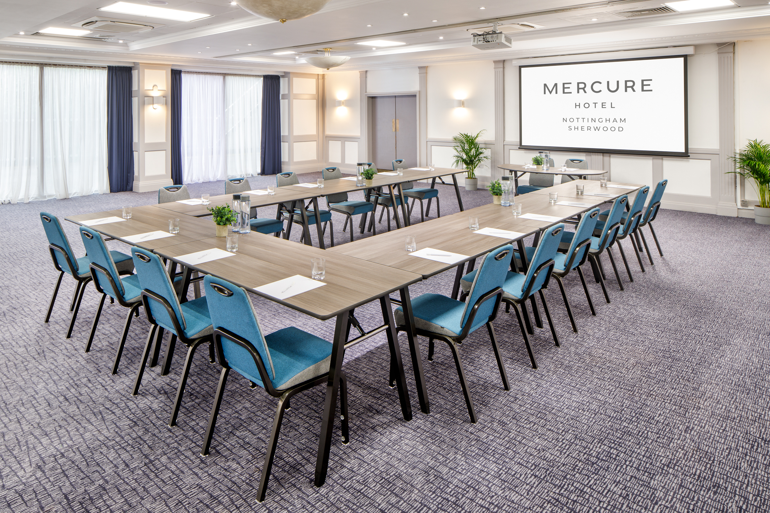 Regent Suite at Mercure Nottingham: U-shaped meeting room for workshops and presentations.