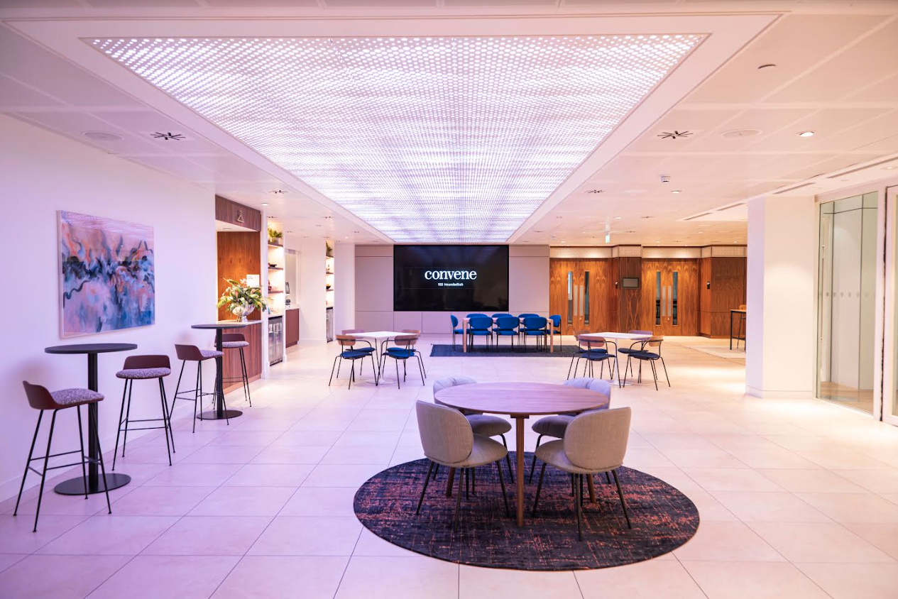 Modern event space at Convene 133 Houndsditch, ideal for meetings and gatherings.