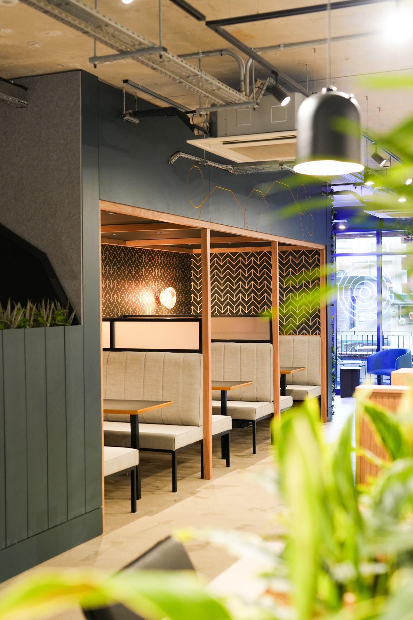 Meeting Room 2 - tdqcbby211s.jpg