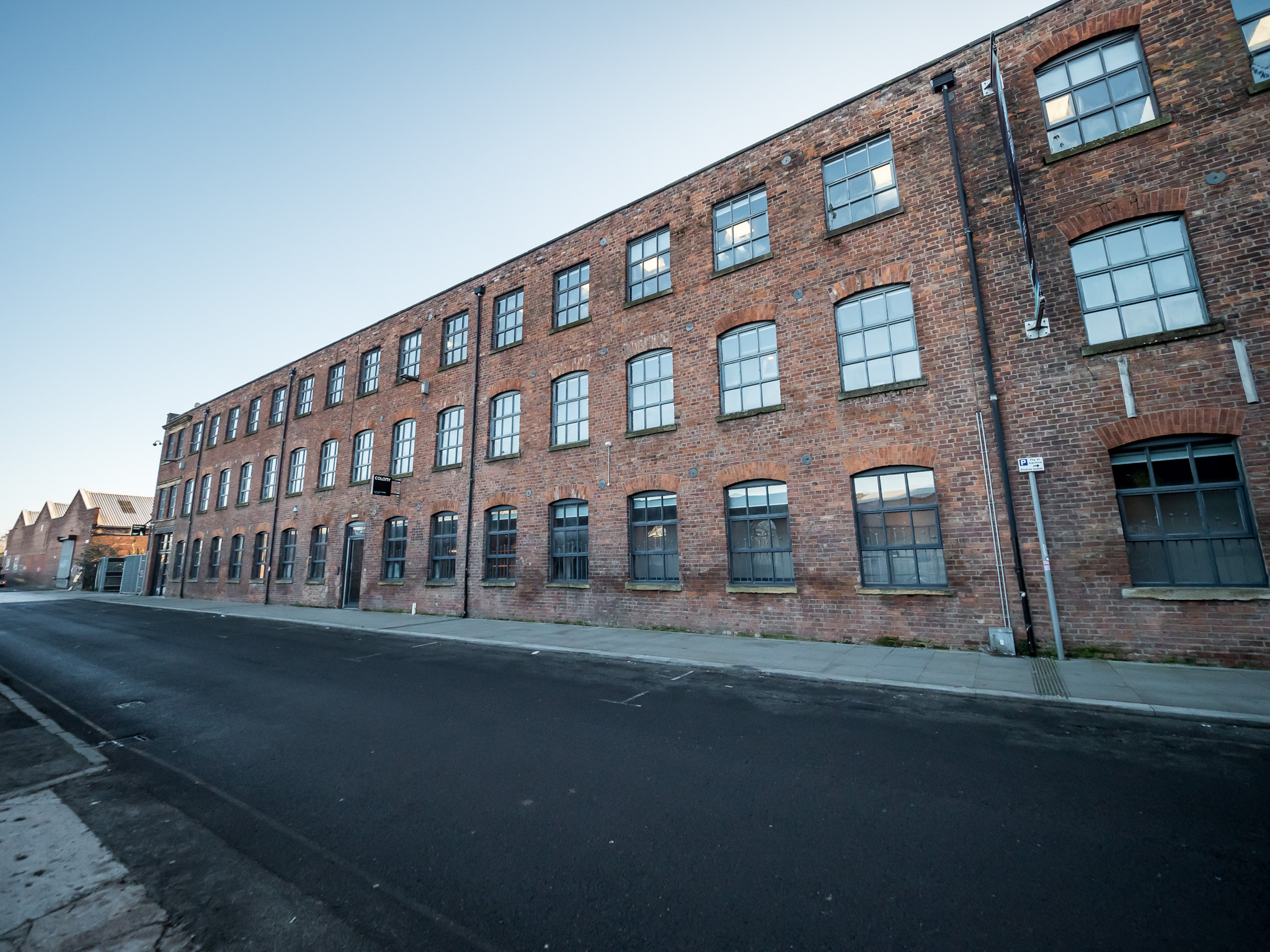 Meeting Room 1 - dzaqyb4abbl.jpg