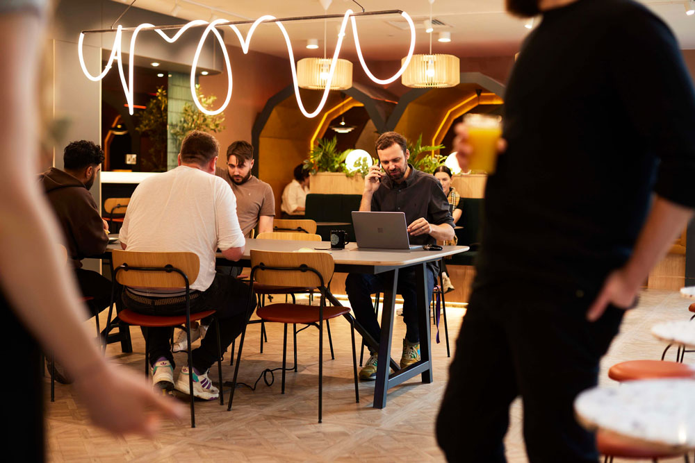 Presentation Space - o0lxnd2qvh3.jpg