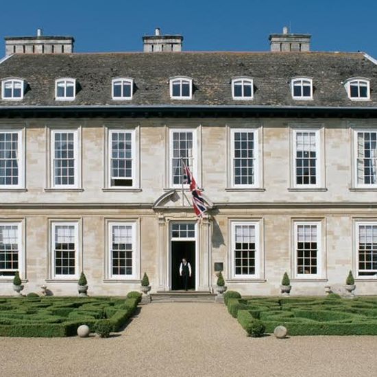 Elegant Stapleford Park venue with classic architecture for corporate events and retreats.