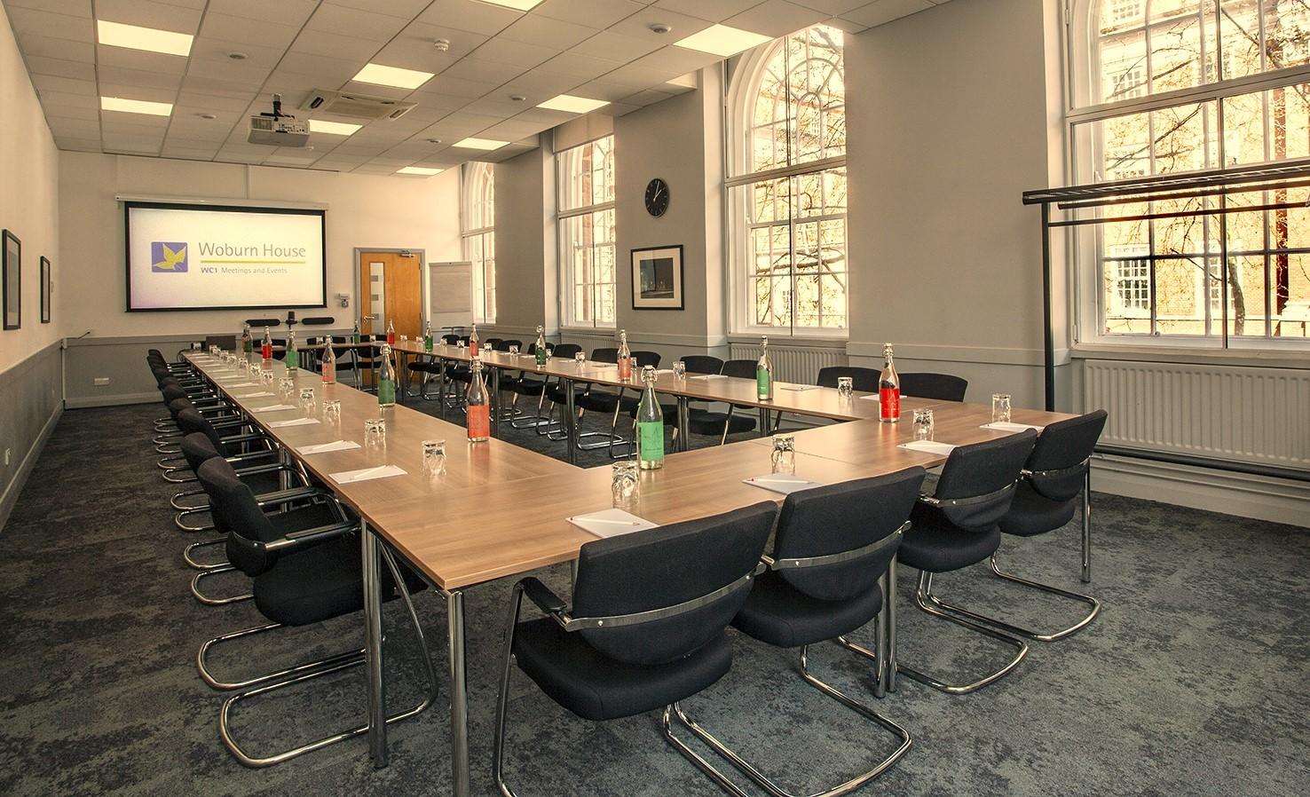 Hire Woburn House | UUK Boardroom ...