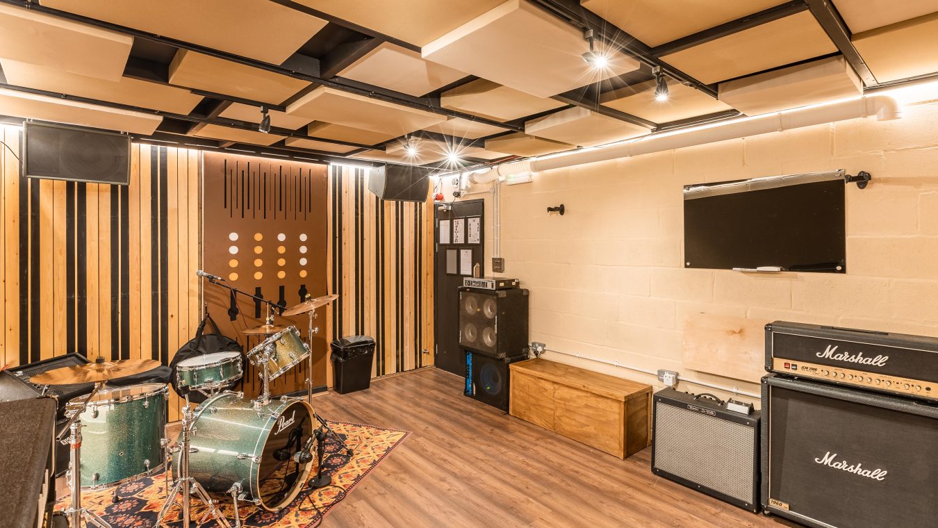 Rooms in East London