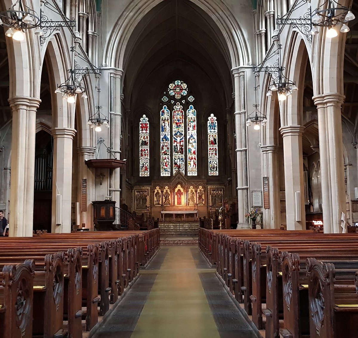 Long Room in St Mary Abbots Church Hall with vaulted ceilings, ideal for weddings and ceremonies.