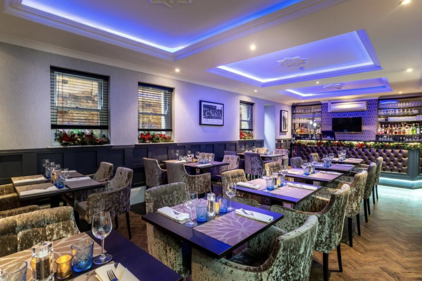 Stylish restaurant in Lansbury Heritage Hotel, perfect for corporate events and gatherings.