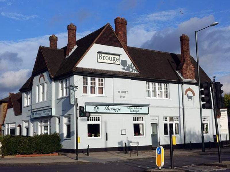 Brouge Gastropub, Twickenham •
