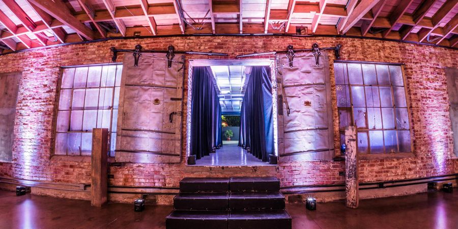 Art Gallery in LA River Studios with exposed brick, ideal for corporate events and gatherings.