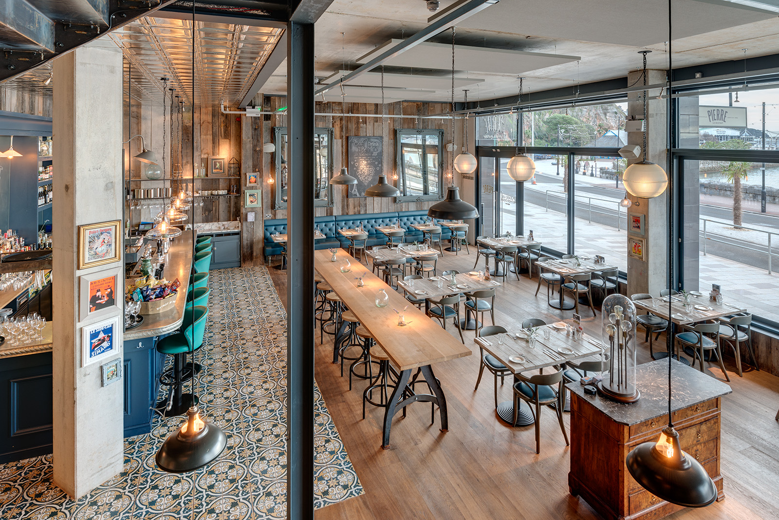 Stylish Bar Pierre venue in Torquay, ideal for events and meetings with ample seating.