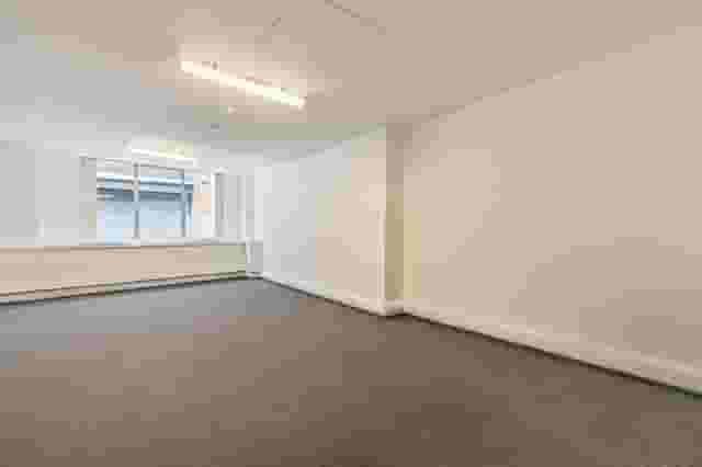24-26 Baltic St W