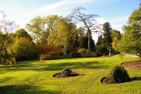 Arboretum - West Lodge Park Hotel