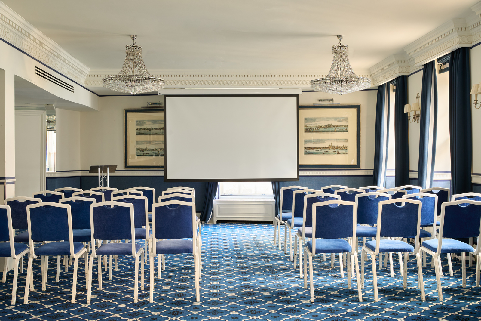 Queen Suite - jlzvjfje135.jpg