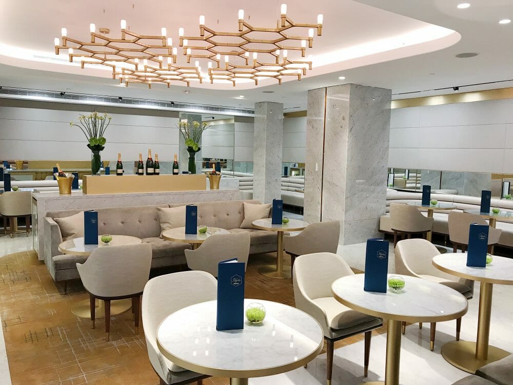 Hyde Café in Royal Lancaster London, elegant event space for upscale meetings and receptions.