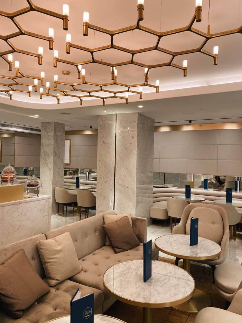 Hyde Café in Royal Lancaster London, elegant marble accents, ideal for upscale events.