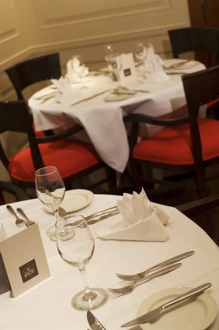Londinium Restaurant dining table with elegant glassware for intimate events in London.