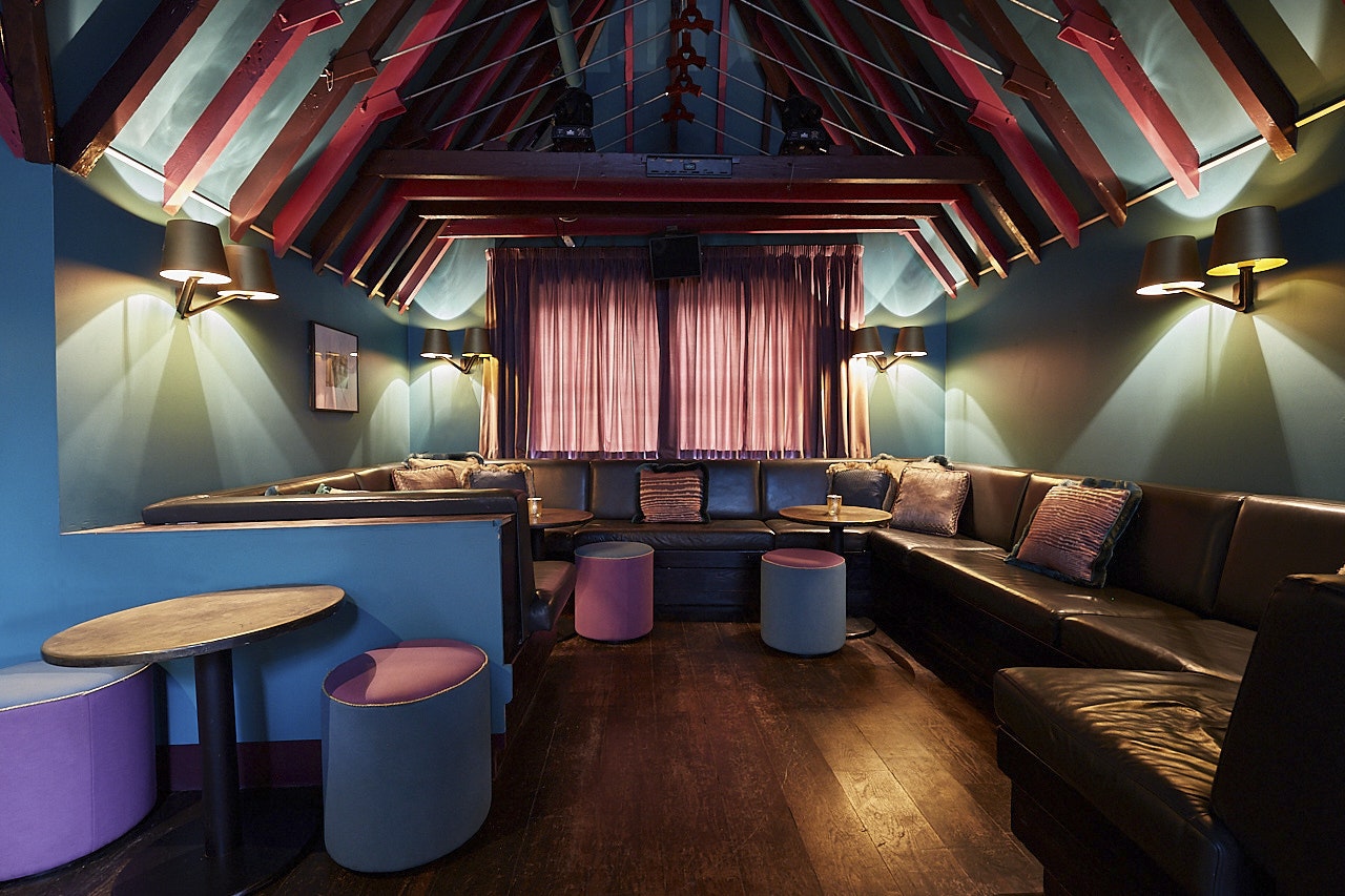 Penthouse Champagne Bar at Beaufort House Chelsea, stylish venue for creative events.