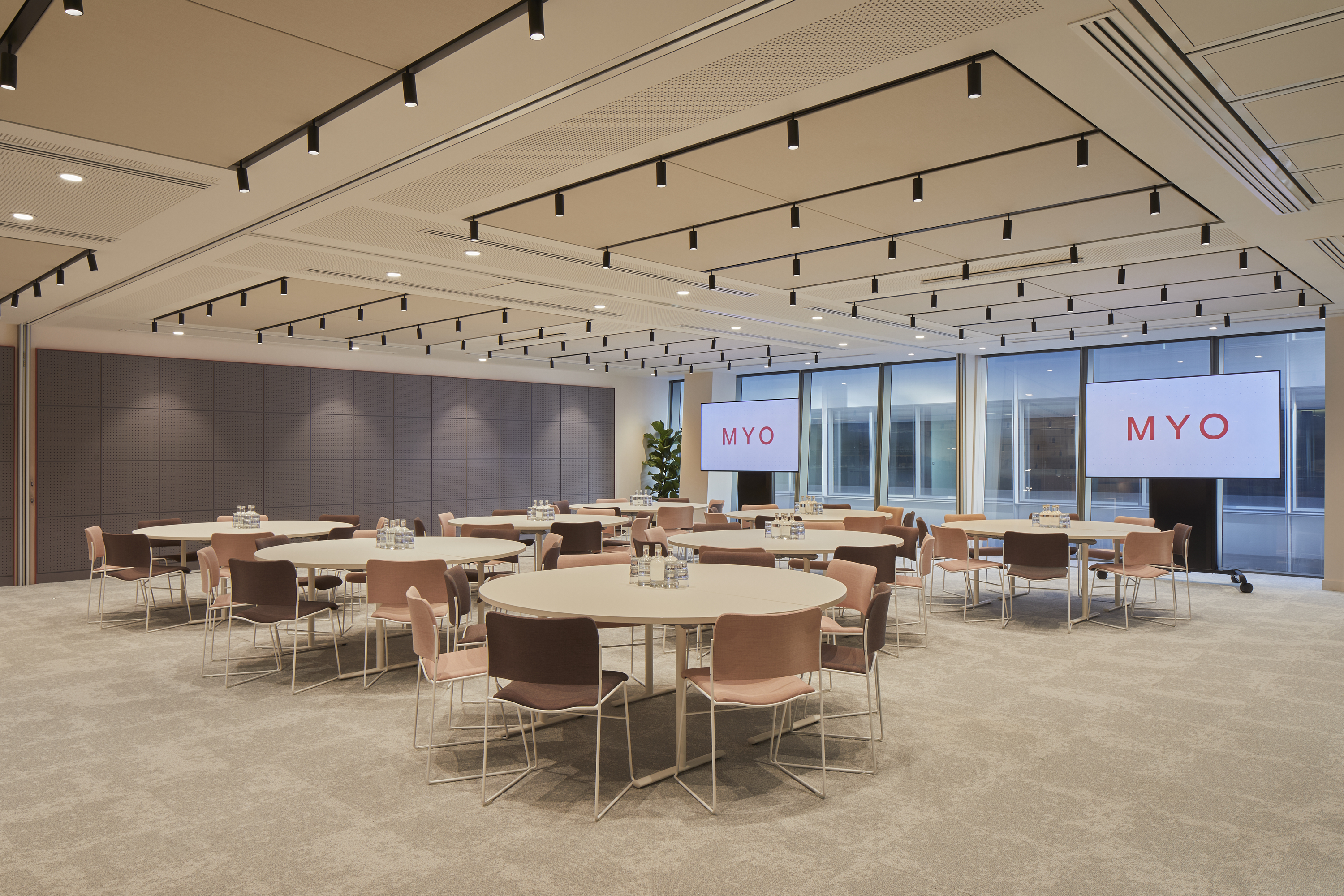 Event Suite - vquivvi2htv.jpg