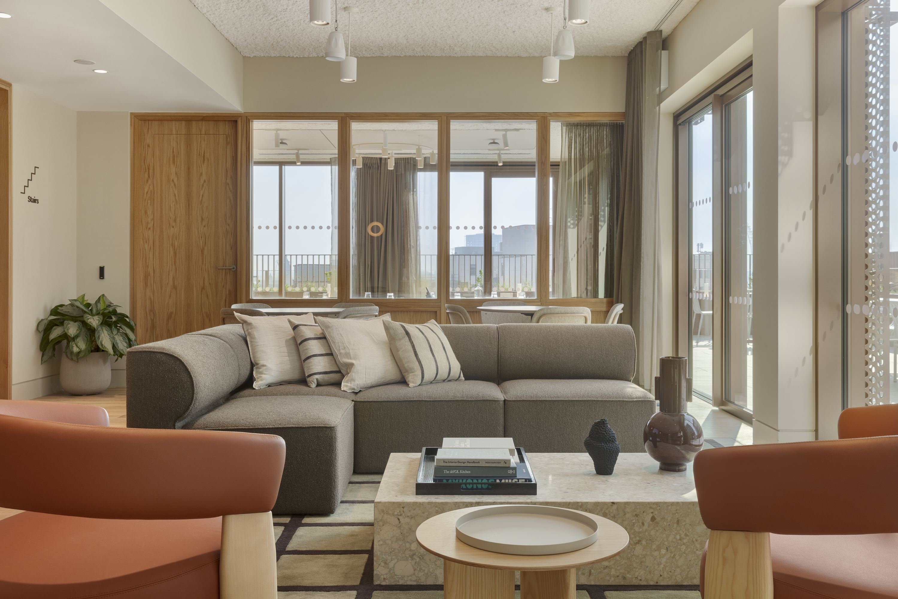 Sixth Floor Lounge - ba03b0ny1ij.jpg