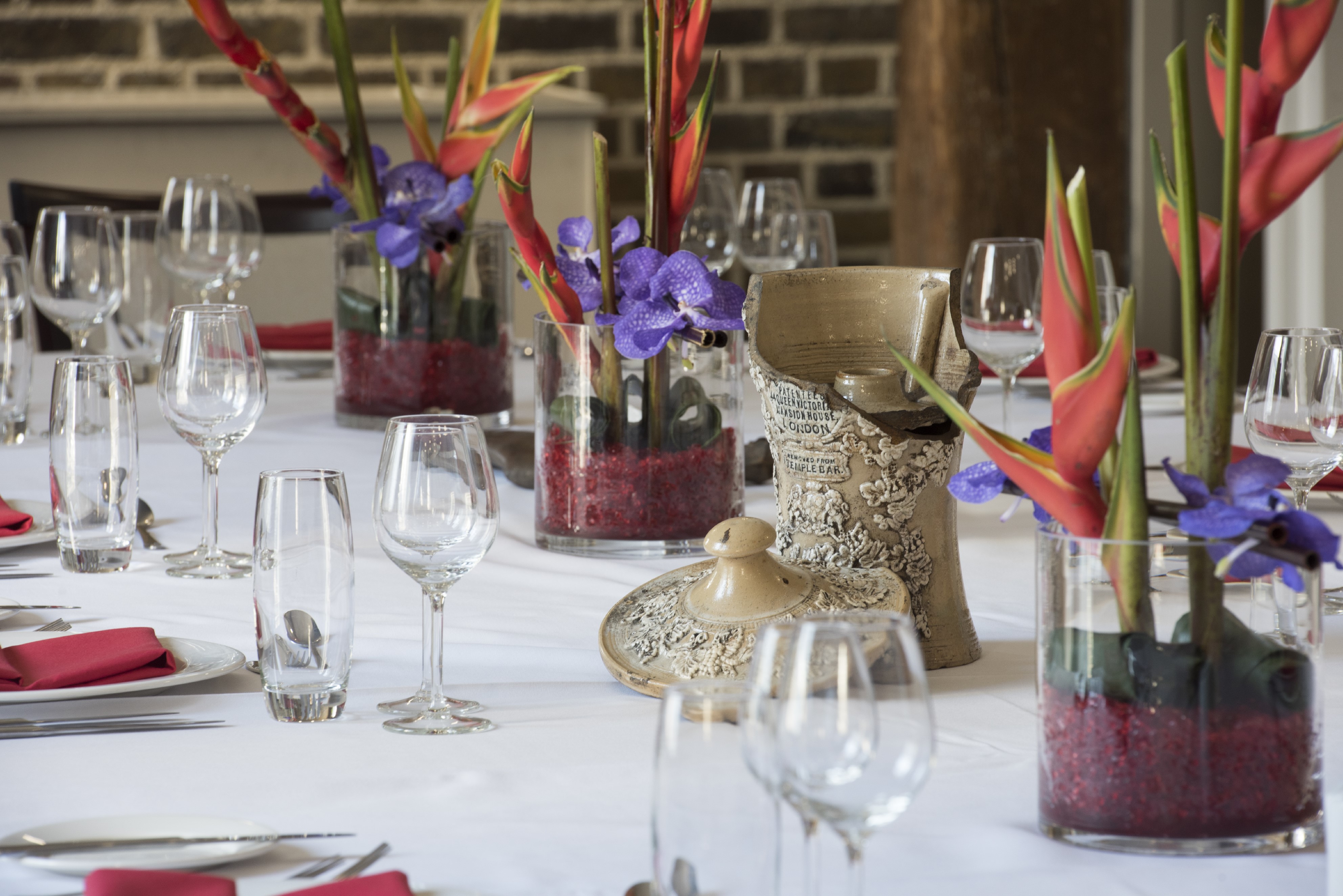 London Museum Docklands banquet table, floral decor.