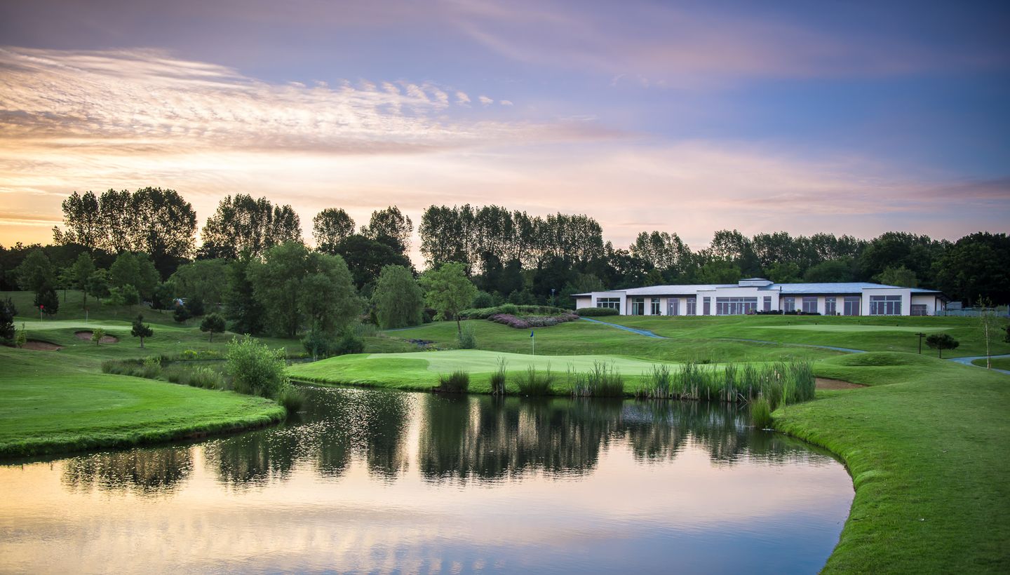 9 Hole Academy Course at The Shire London, serene golf setting for corporate retreats and events.