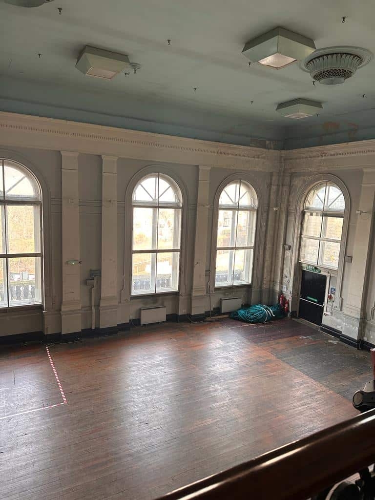 Spacious Limehouse Town Hall balcony with large windows, ideal for conferences and gatherings.