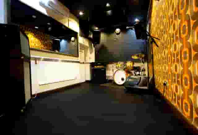 9M Studios