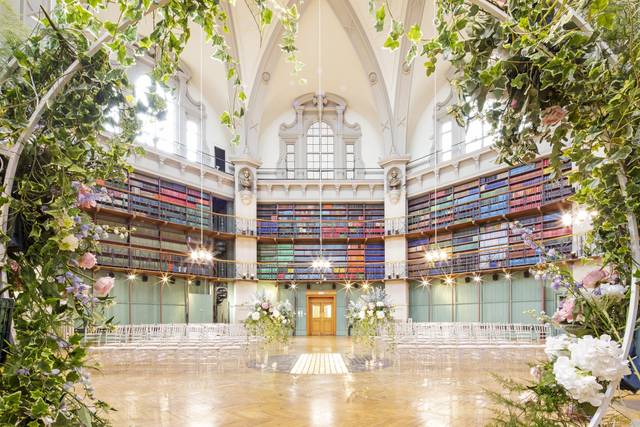Queen Mary Weddings - image 1