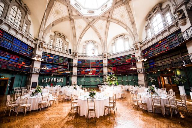 Elegant Octagon venue with round tables, ideal for weddings and corporate events.