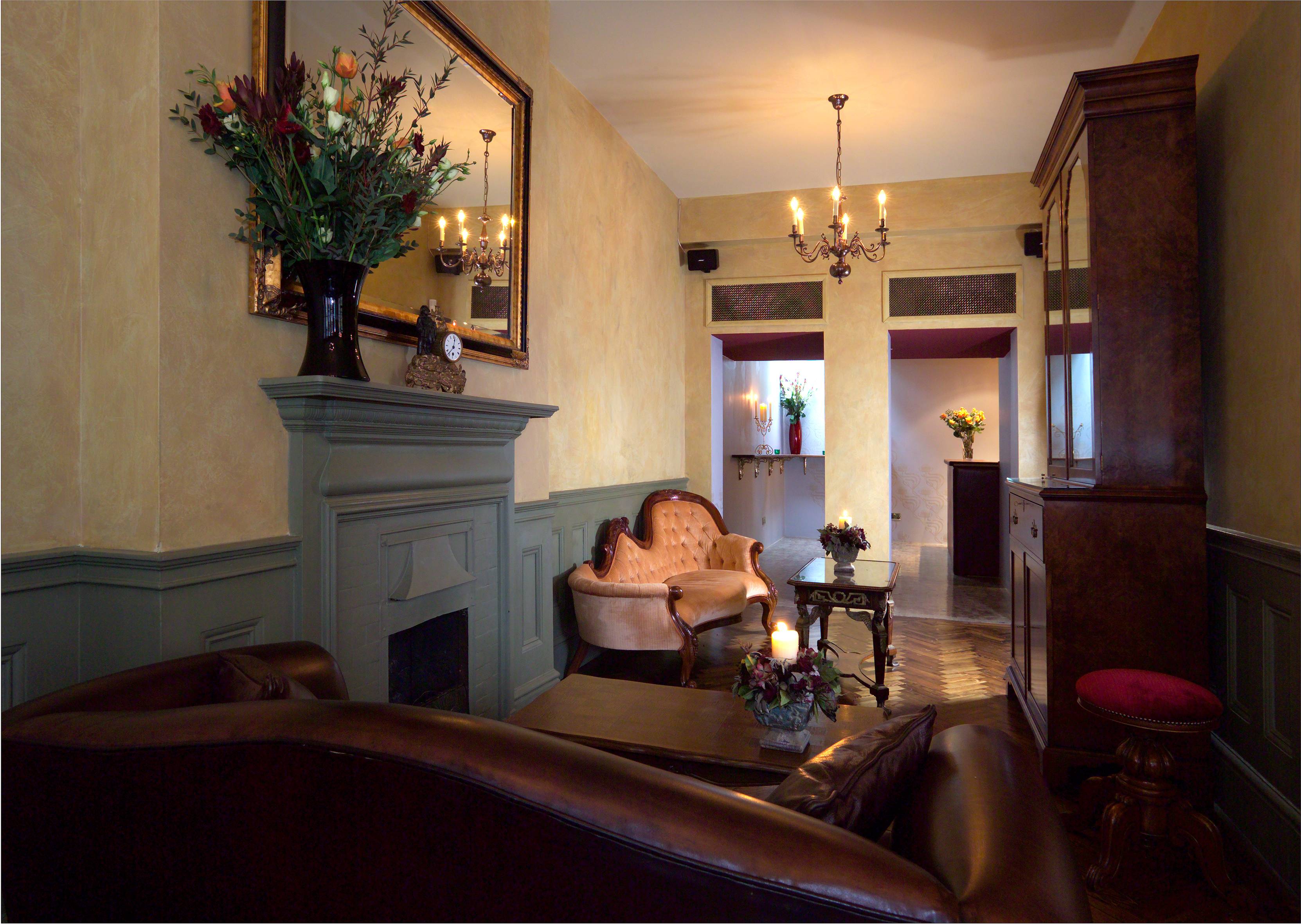 Whole venue (Salon, Bar/Lounge, Meeting room and Terrace) - 9380815d-52ce-497d-80e6-cc931ce1f060.jpg