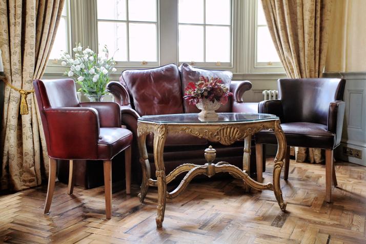 Whole venue (Salon, Bar/Lounge, Meeting room and Terrace) - e6b4daca-09eb-4ebe-8c4a-b3b414e3c13c.jpeg