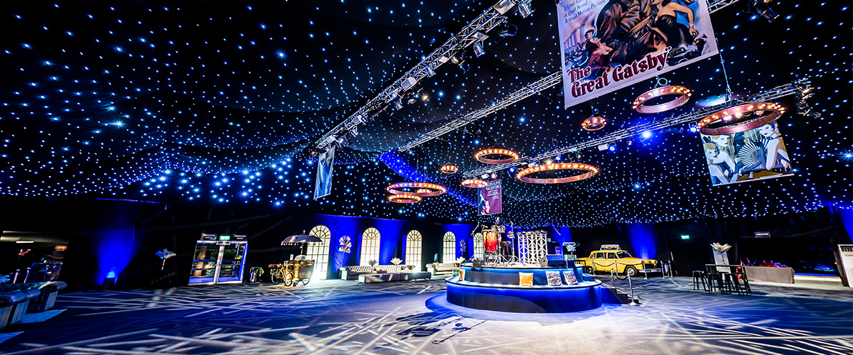 Elegant event space with chandeliers for Gatsby-themed gatherings in City Central.