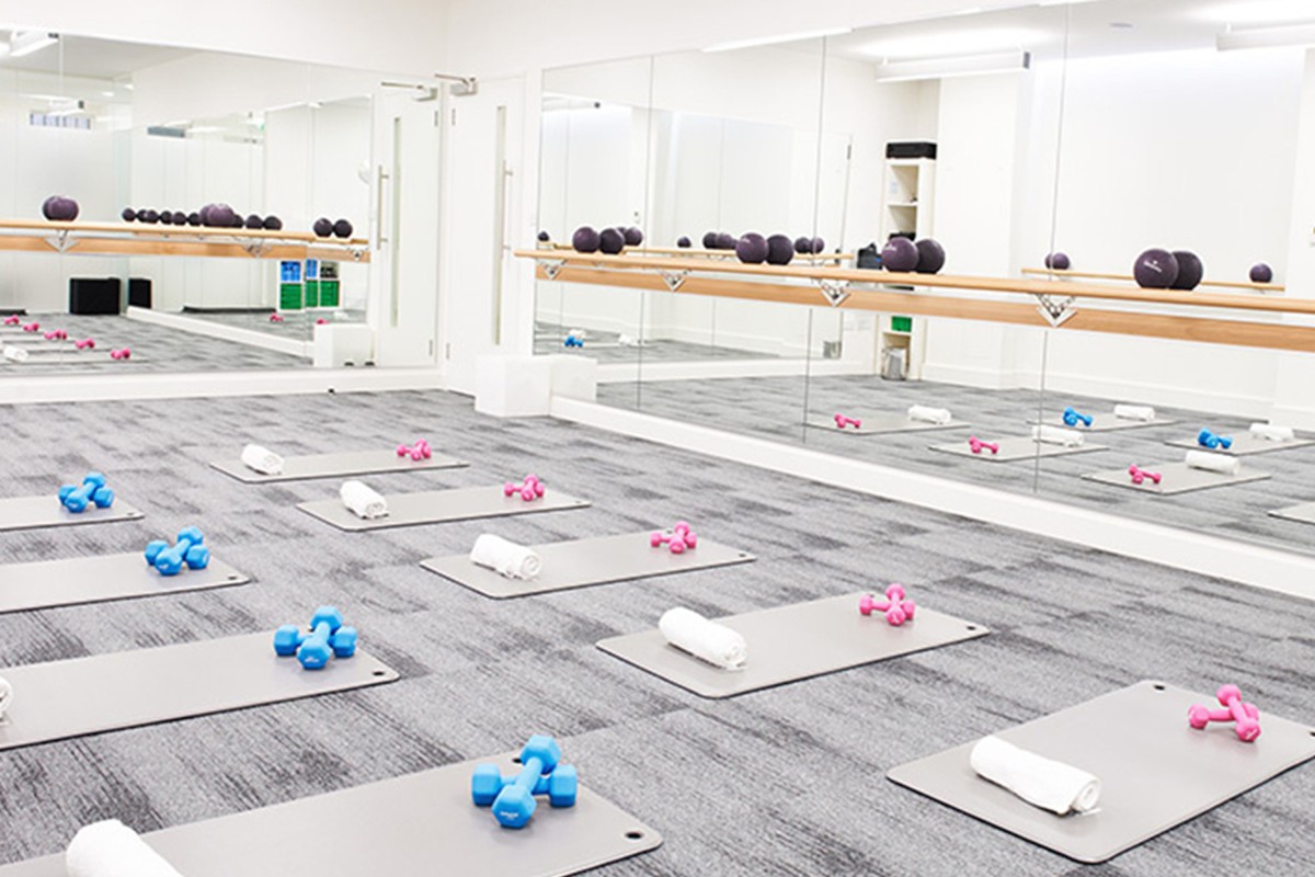 Barrecore Studio in Hampstead: vibrant fitness space for wellness events and team-building.