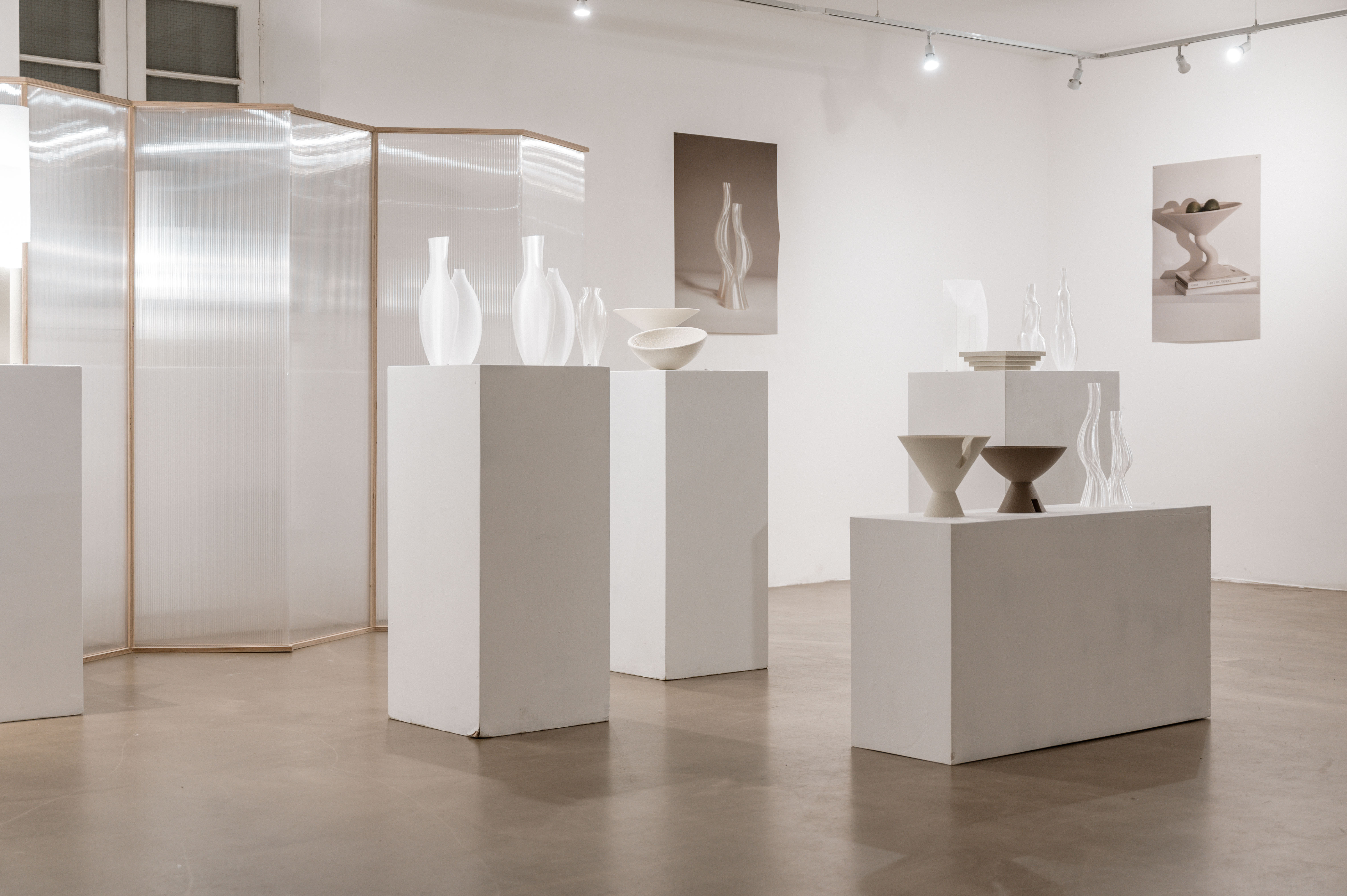 Exhibition Space - k15rmtjypjc.jpg