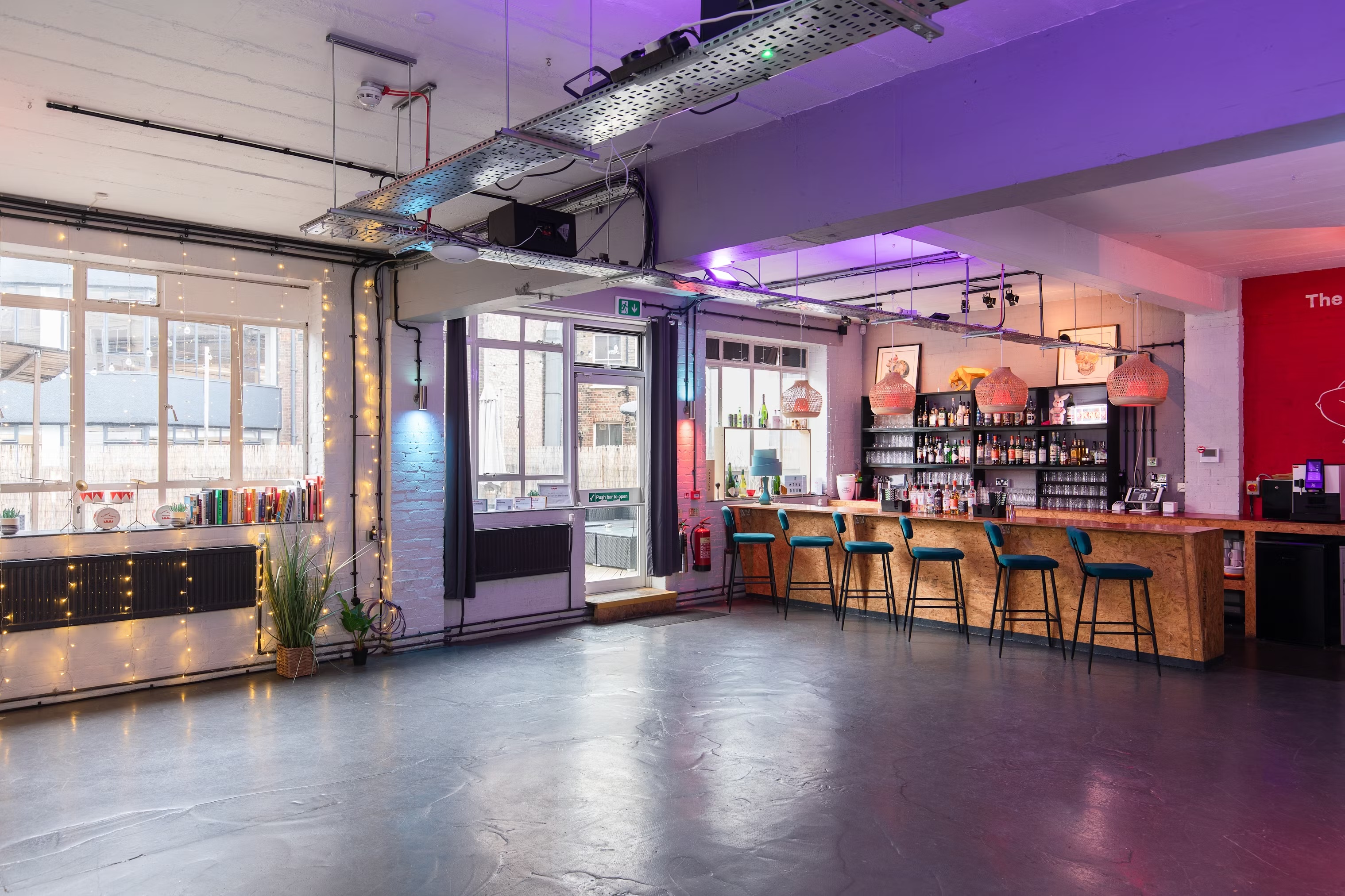 Bar, Studio & Terrace - gktfhlarj1g.jpeg