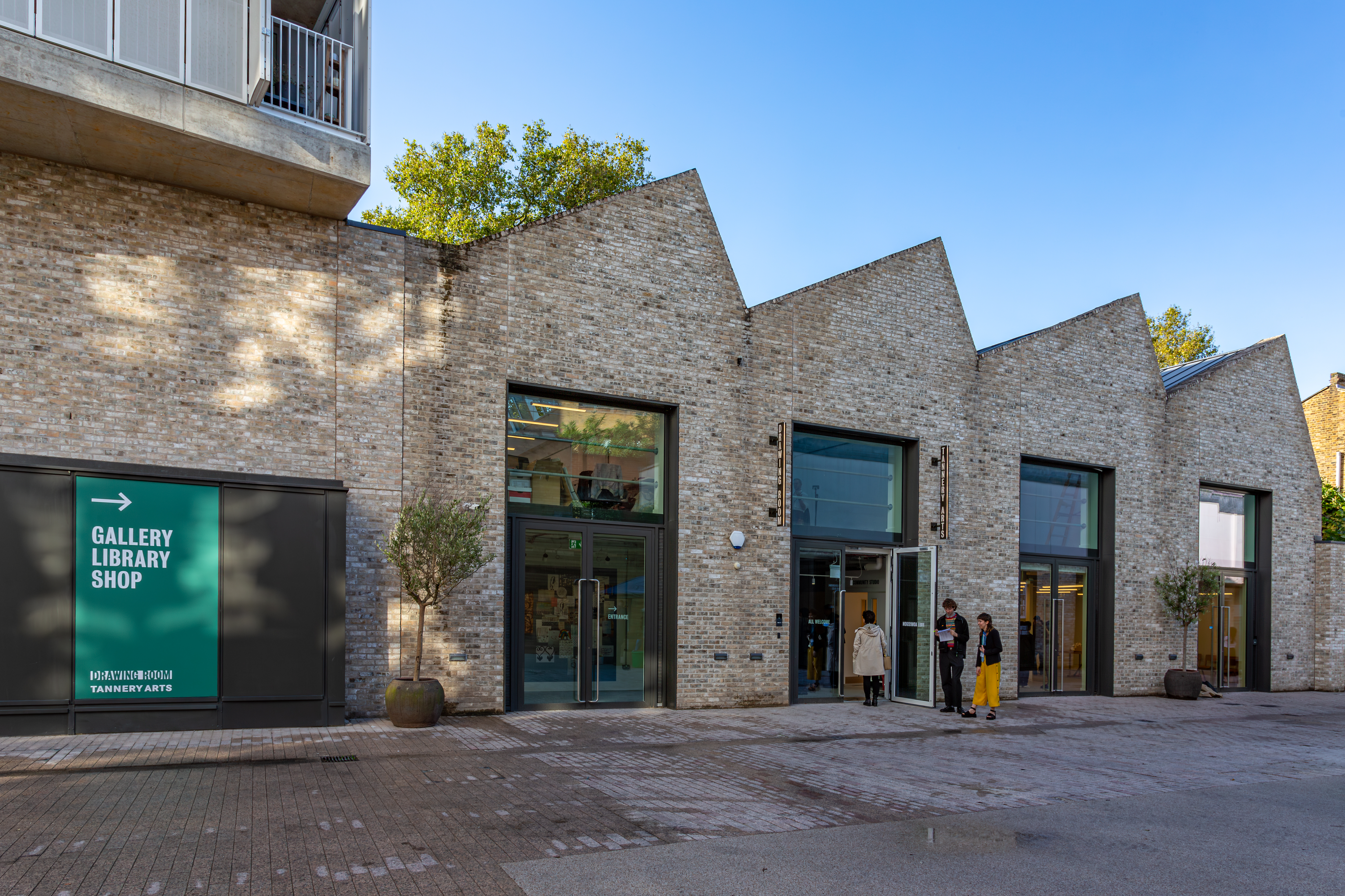 Community Studio - 33e7fab9-5058-451e-b65c-bad1c9ce1eed.jpg