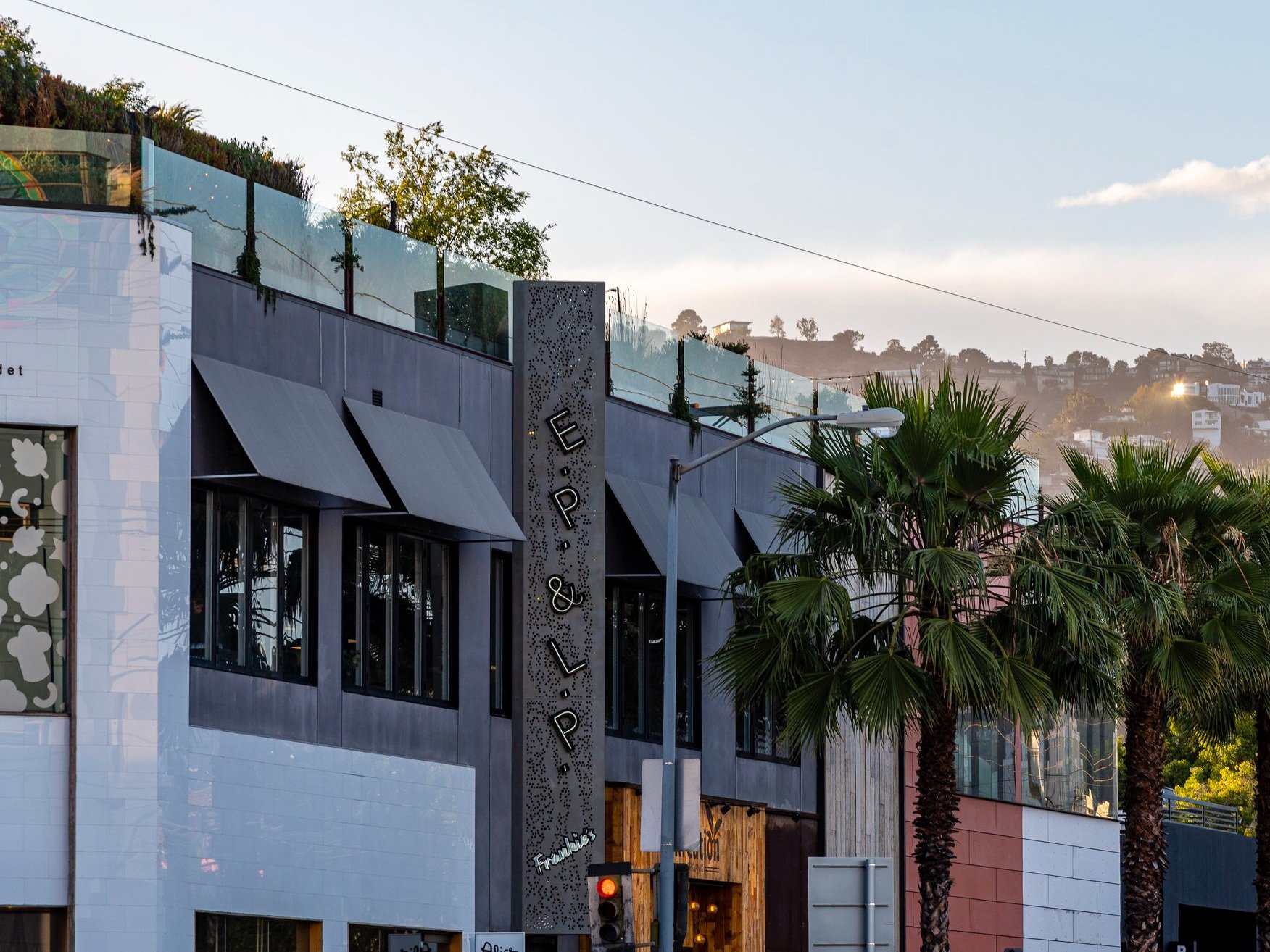 E.P. & L.P. Rooftop & Restaurant