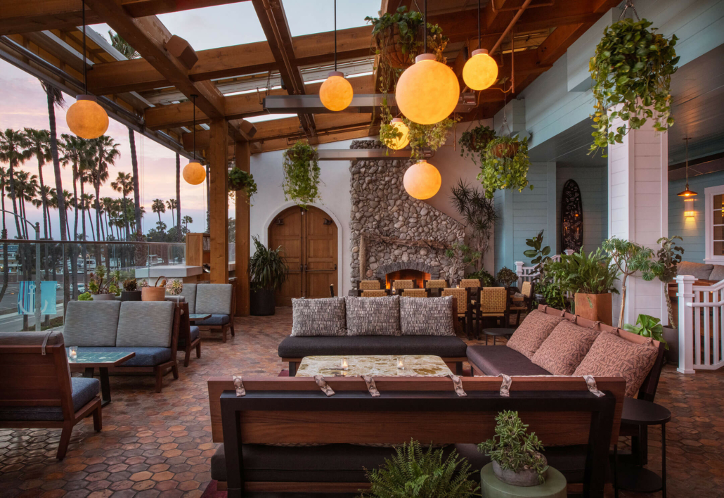 Game Room at The Bungalow Long Beach, stylish lounge for networking events and meetings.