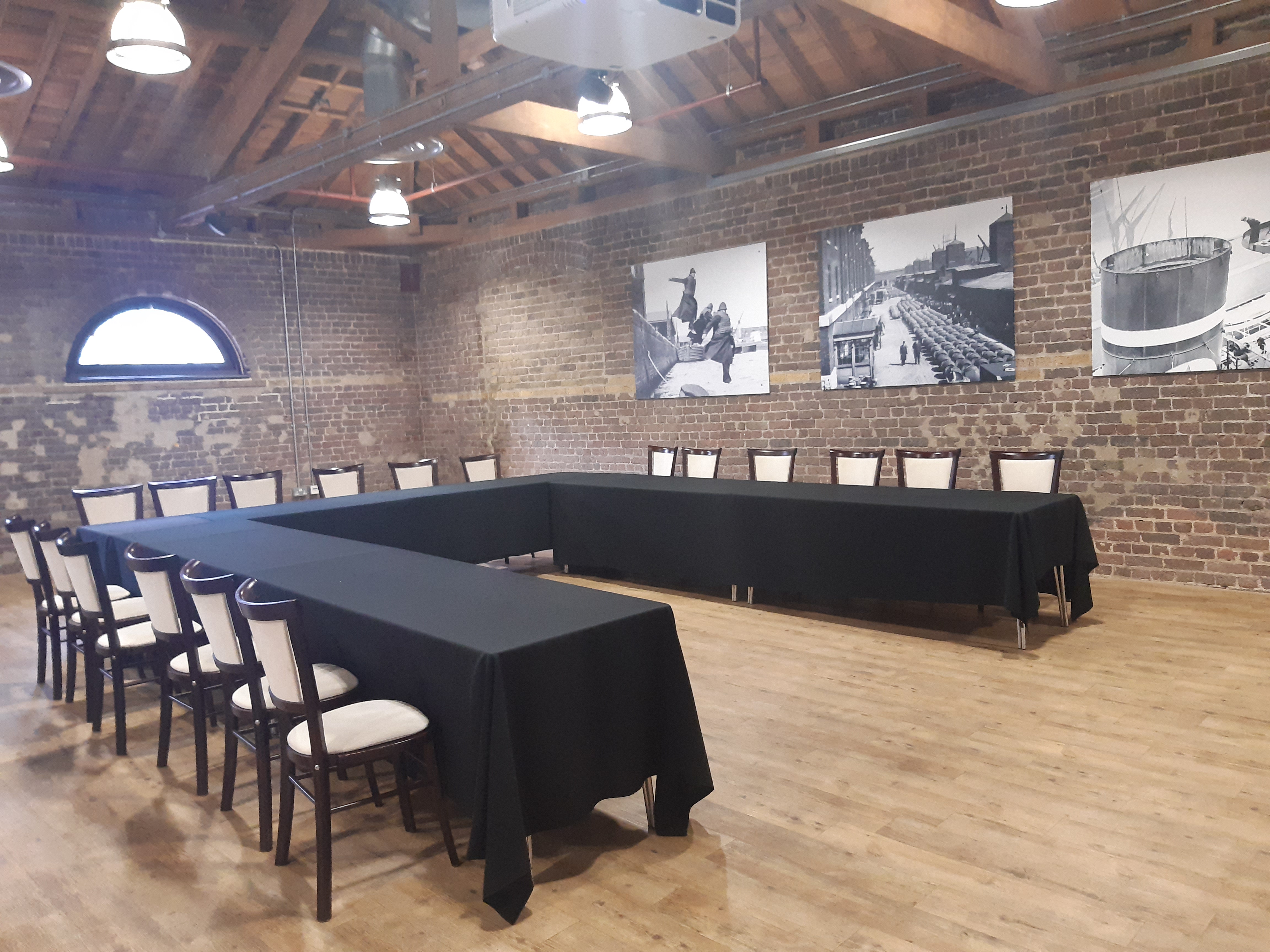 London Docklands Quayside Room U-shape meeting event